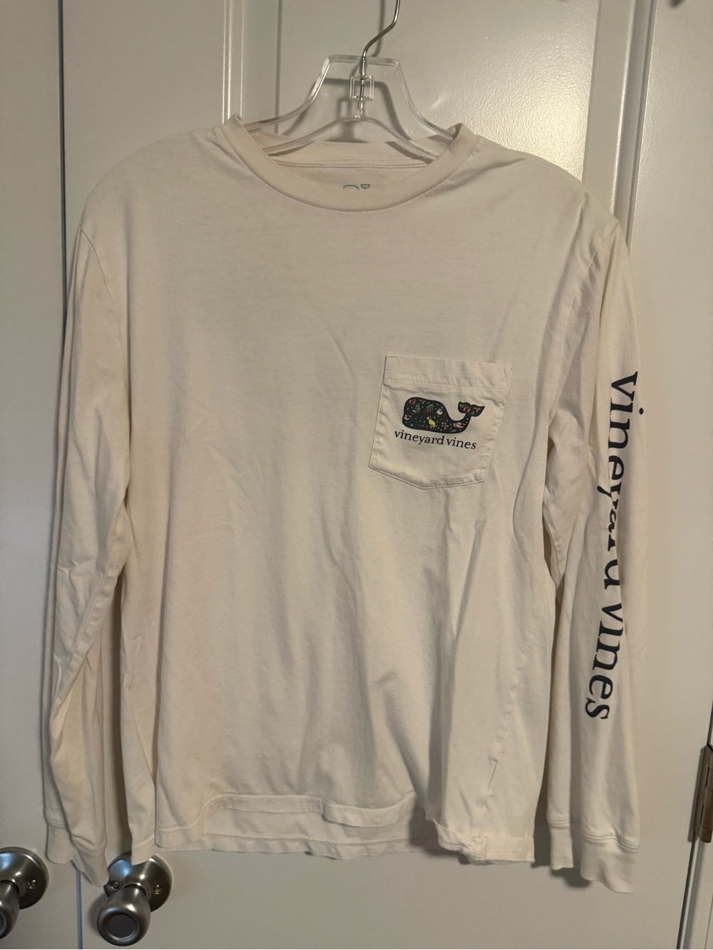 Vineyard Vines Long Sleeve Pocket Tee - Off-White with Navy Logo